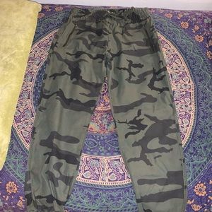 TNA Camo Jogger Pant